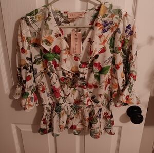 Philosophy (Republic Clothing) Women's Multicolor Floral Blouse. S/P